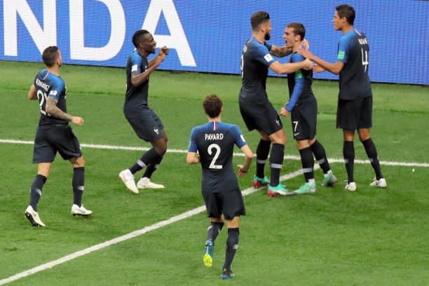 够在一场举 够在一场举